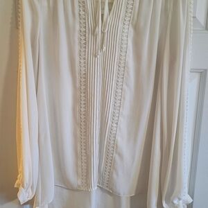 Airy blouse